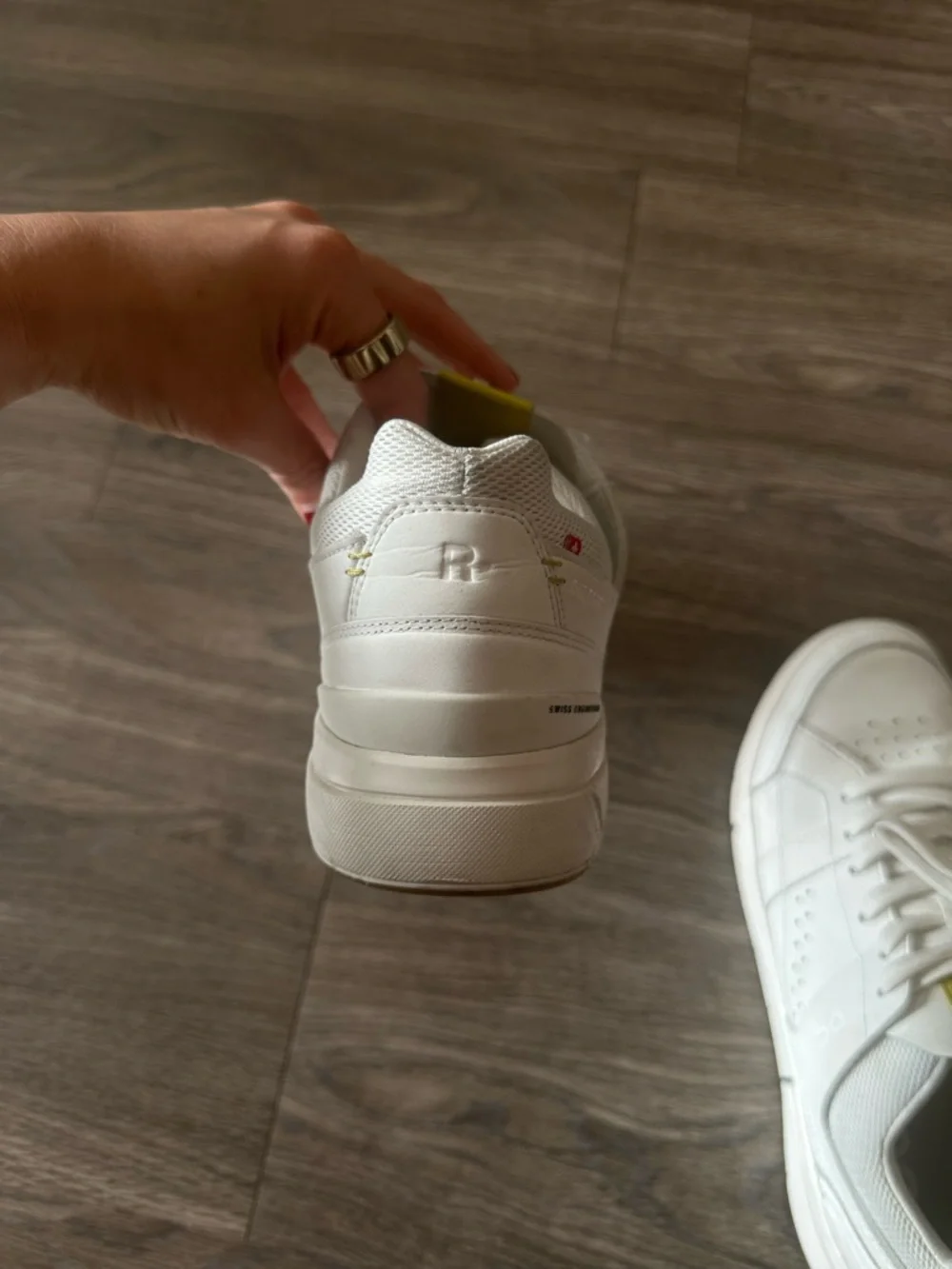 On Cloud x The Roger Men's White Sneakers - Picture 4 of 8